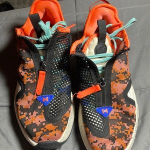 Theses are pg 4s color way blue orange black